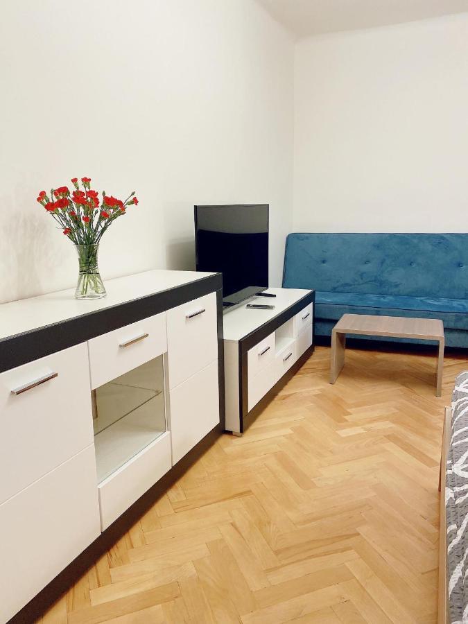 Apart Wiktoria Varşovia Exterior foto